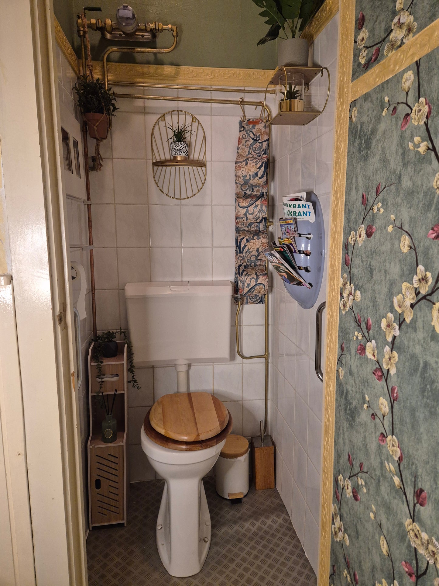 Toilet paperholder toiletrolholder - Limited Edition, only on request - Contact us